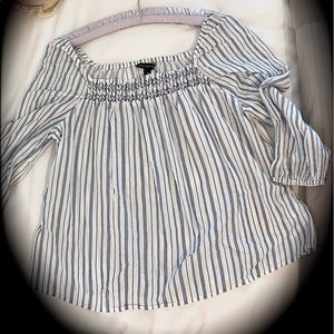 BANANA REPUBLIC NAVY & WHITE STRIPE W/ SMOCKING & PUFF SLEEVES. Sz M Wore Once